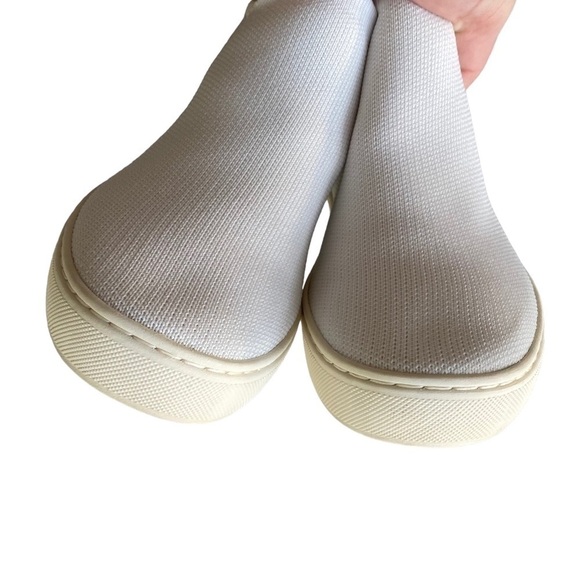 Rothy’s White Chelsea Sneaker Boot size 5 - Picture 7 of 11